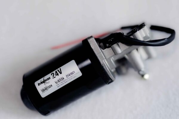MOTOR IMOBRAS 100401224 EM 24V 70RPM